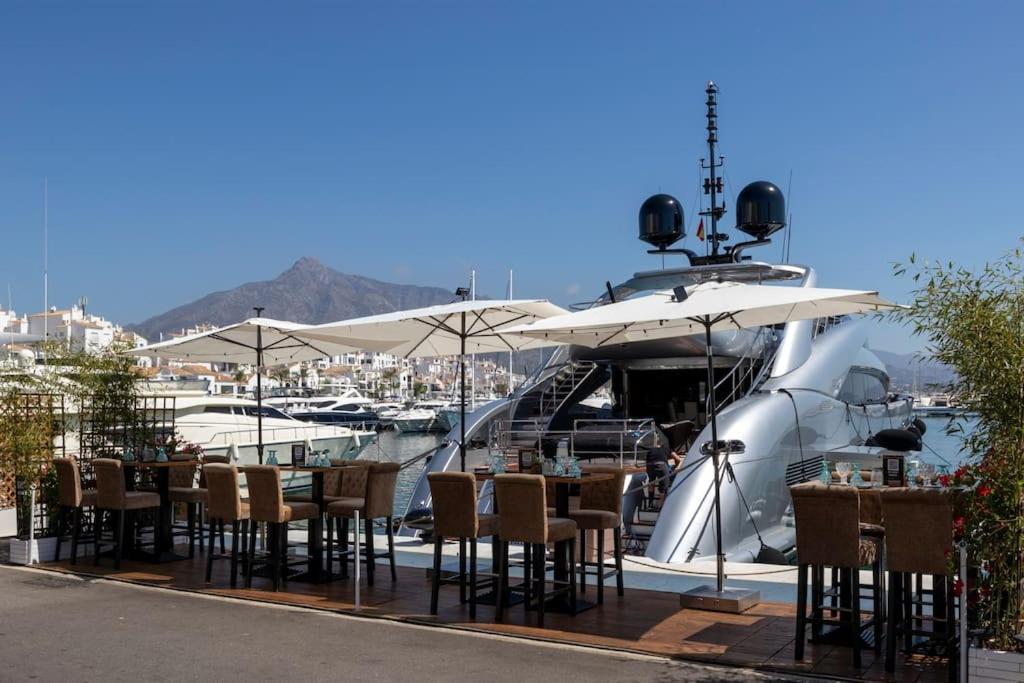 Puerto Banus Luxurious Apartment In The Heart Of The Port Marbella Exterior foto